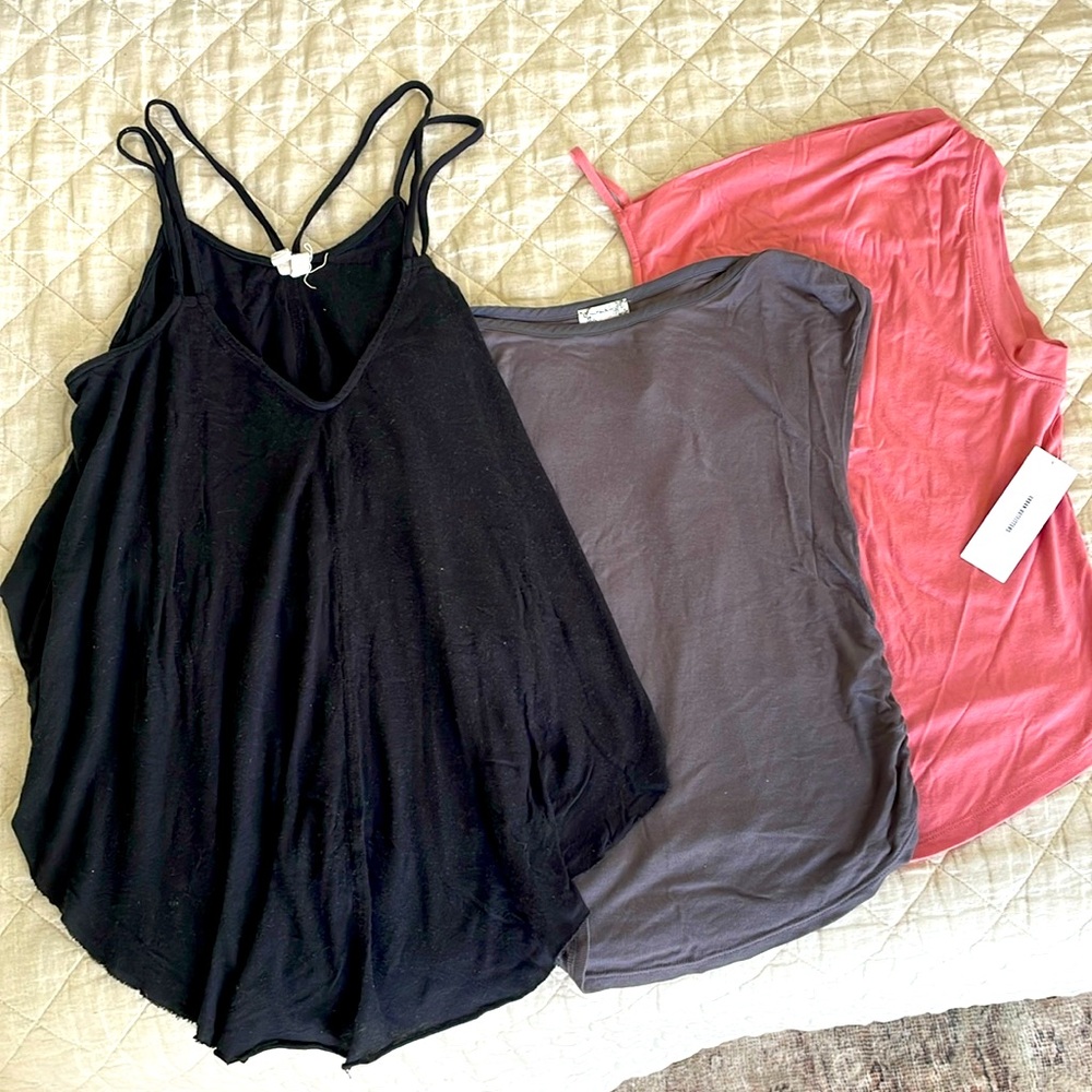 Do not miss out on this bundle: free people / urban outfitters